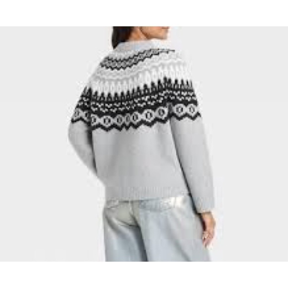 Universal Thread Large Cozy Gray Patterned Sweater Long Sleeves